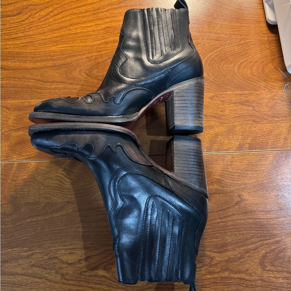 Freebird bootie